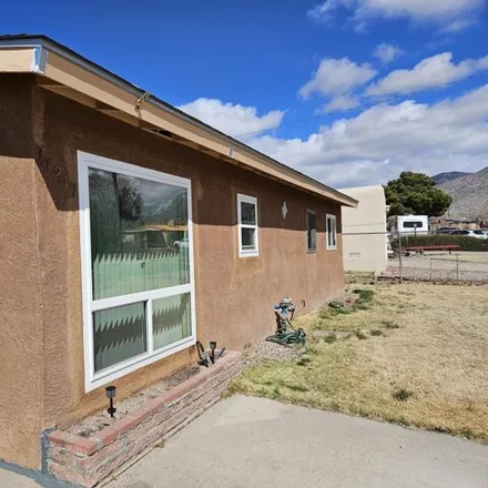 Buy this 4 bed house on 11297 Hannett Avenue Northeast in Albuquerque, NM 87112