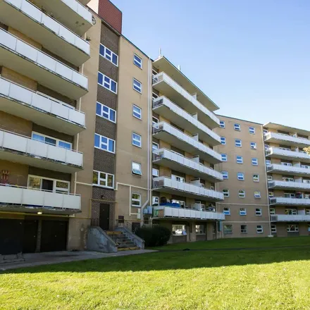 Rent this 1 bed apartment on 29 Carluke Crescent in Toronto, ON M2L 2J2