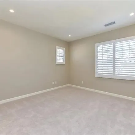 Image 6 - 160 Falcon Ridge, Irvine, CA 92618, USA - Apartment for rent