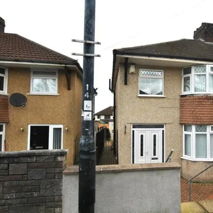 Buy this 3 bed duplex on Fermaine Avenue in Broomhill Road, Bristol