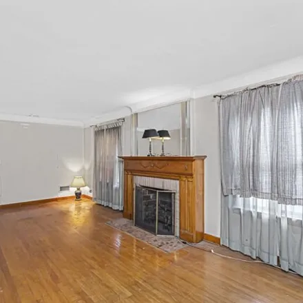 Image 2 - 1714 North Sayre Avenue, Chicago, IL 60707, USA - House for sale