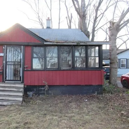 Buy this 2 bed house on 5645 Radnor Street in Detroit, MI 48224