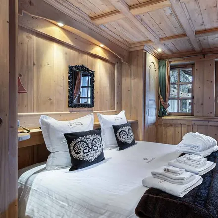 Rent this 6 bed house on 74120 Megève