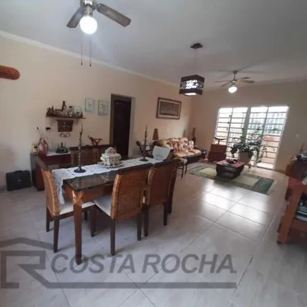 Buy this 2 bed house on Rodovia Régis Bittencourt in São Lourenço da Serra, São Lourenço da Serra - SP