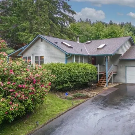 Buy this 3 bed house on 11394 67th Avenue Northwest in Pierce County, WA 98332