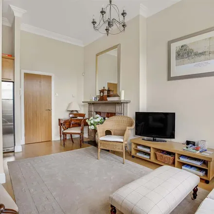 Image 9 - Heath Royal, 59-61 Putney Hill, London, SW15 3JN, United Kingdom - Apartment for rent