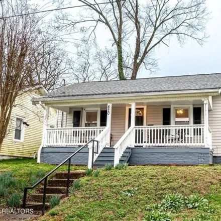 Buy this 2 bed house on 832 Cagle Street in Clinton, TN 37716