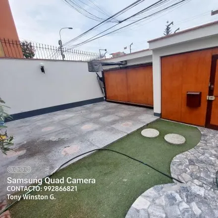 Rent this studio house on Calle Doctor Ricardo J. Angulo R. in San Isidro, Lima Metropolitan Area 15036