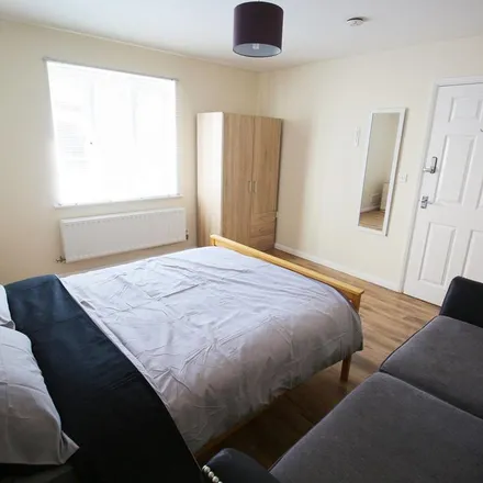 Image 3 - Exley Square, Lincoln, LN2 4WP, United Kingdom - Room for rent