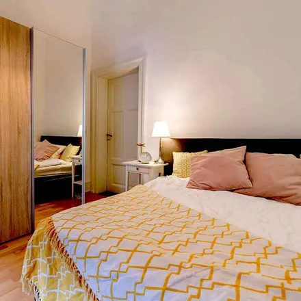 Rent this 4 bed room on Sandweg 29 in 60316 Frankfurt, Germany