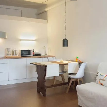 Rent this studio apartment on Biclas & Triclas - Rent a Bike and Tours in Rua da Arménia 30, 4050-066 Porto