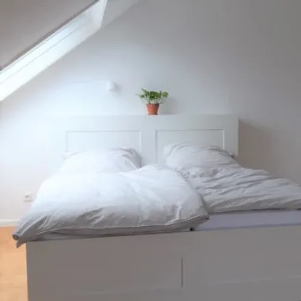 Rent this 1 bed apartment on Hühnerbergweg 7 in 61440 Oberstedten, Germany