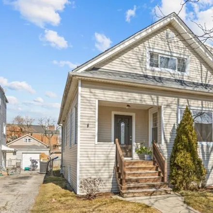 Buy this 4 bed house on 4938 West Eddy Street in Chicago, IL 60634
