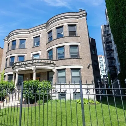 Buy this 2 bed condo on 5611-5613 North Winthrop Avenue in Chicago, IL 60640