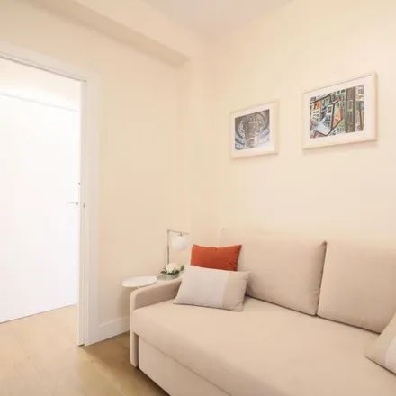 Rent this 2 bed apartment on Madrid in Arminza, Paseo de la Castellana