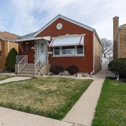 Buy this 2 bed house on 2469 Northgate Avenue in North Riverside, Riverside Township