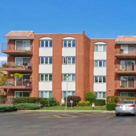 Buy this 2 bed condo on 2086 St Johns Avenue in Highland Park, IL 60035