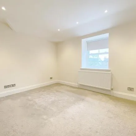 Rent this 2 bed apartment on Victoria Avenue in Harrogate, HG1 1LL