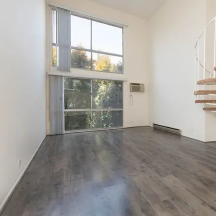 Rent this 2 bed condo on 1428 Kelton Avenue in Los Angeles, CA 90024