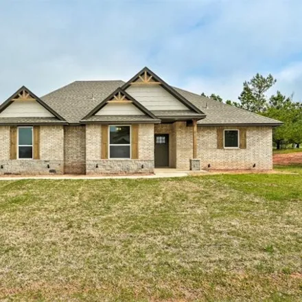 Buy this 3 bed house on 1233 N2970 Road in Grady County, OK 73010