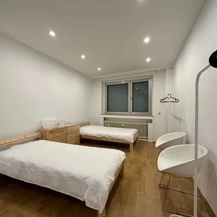 Rent this 2 bed apartment on Vorster Straße 4 in 47918 Tönisvorst, Germany