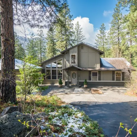 Buy this 3 bed house on 11674 River Bend Drive in Leavenworth, WA 98826