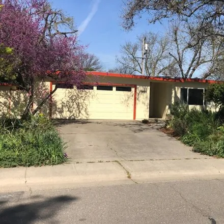 Buy this 3 bed house on 1905 Drexel Drive in Davis, CA 95617