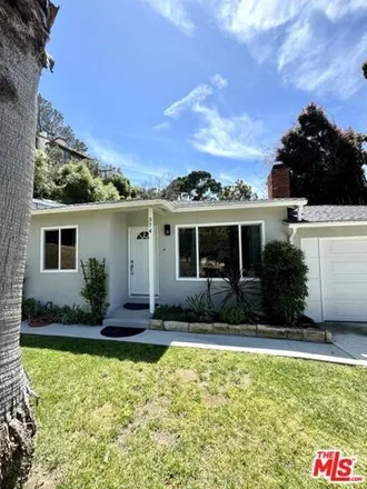 Rent this 2 bed house on 534 Ocean Avenue in Los Angeles, CA 90402