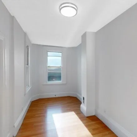 Image 5 - 397 Beacon Street, Boston, MA 02116, USA - Apartment for rent