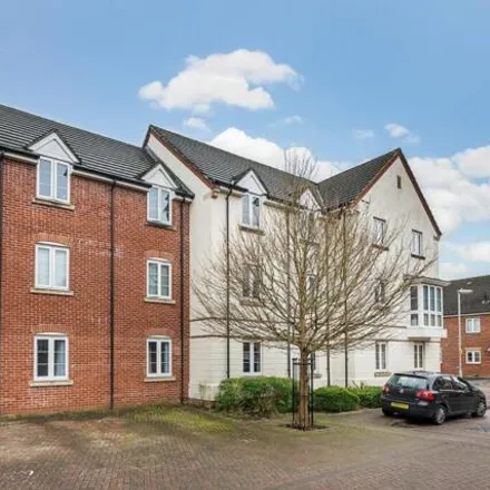Buy this 1 bed apartment on Crestwood View in Allbrook, SO50 4NF