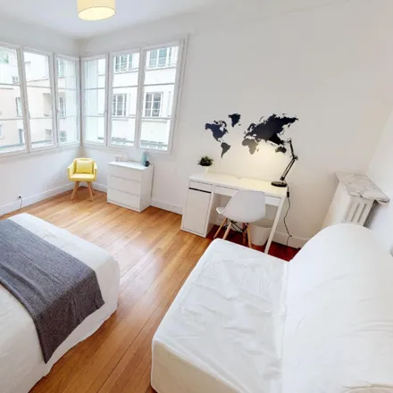 Image 3 - 12 Rue du Quatre Septembre, 92130 Issy-les-Moulineaux, France - Room for rent