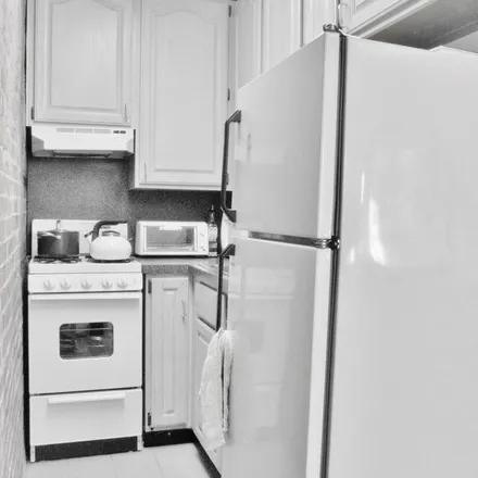 Rent this 1 bed apartment on 58 West 84th Street in New York, NY 10024