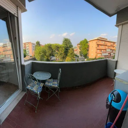Image 5 - Viale Lombardia, 21052 Busto Arsizio VA, Italy - Apartment for rent