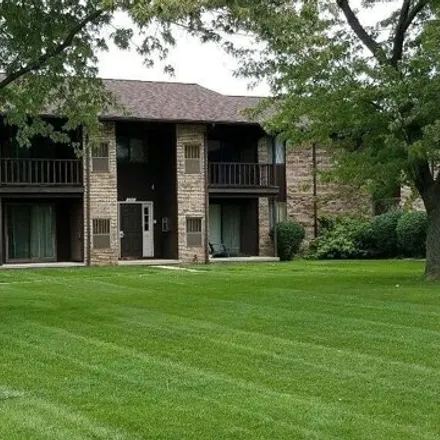 Rent this 1 bed condo on Groveland Street in Madison Heights, MI 48071