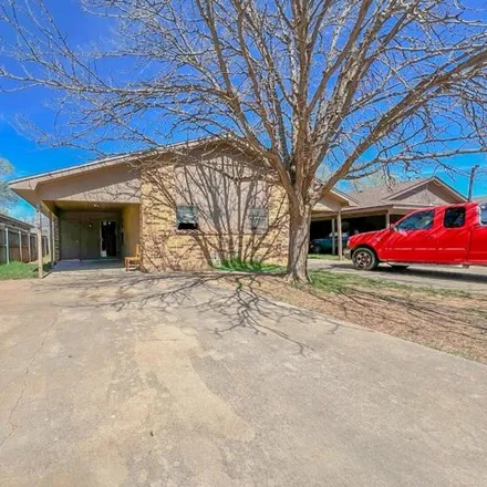 Image 2 - St Benedict's Chapel, 28th Street, Lubbock, TX 79411, USA - House for sale