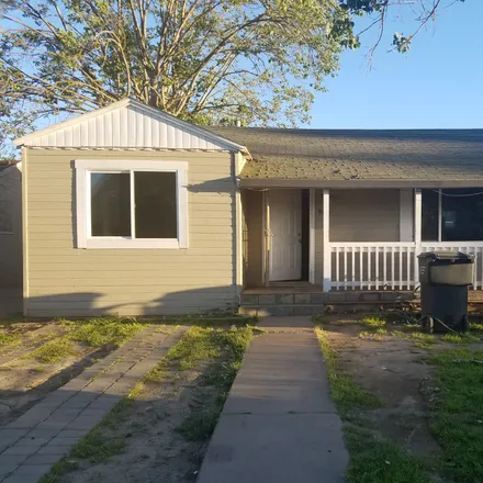 Rent this 2 bed house on 916 Sonoma Ave