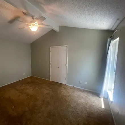 Image 4 - 5012 Ledgestone Drive, Fort Worth, TX 76132, USA - Duplex for rent