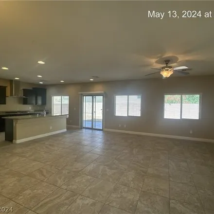 Image 9 - 8080 North Crushed Velvet Place, Las Vegas, NV 89166, USA - House for rent
