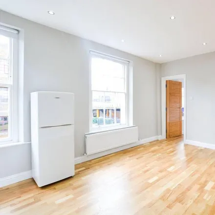 Rent this 1 bed apartment on 10-14 Dock Street in London, E1 8QU