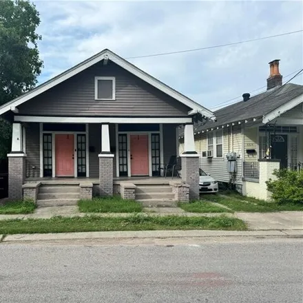 Rent this 2 bed house on 4317 Ulloa St in New Orleans, Louisiana