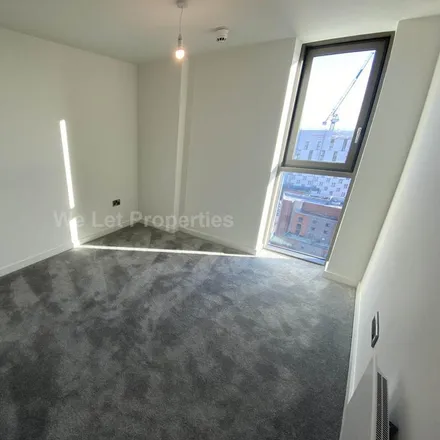 Image 7 - Oxygen Tower A, Store Street, Manchester, M1 2FX, United Kingdom - Apartment for rent