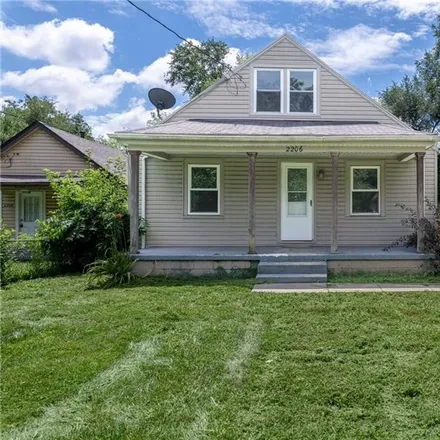 Buy this 3 bed house on 2206 Waneta Street in Oneida, Middletown