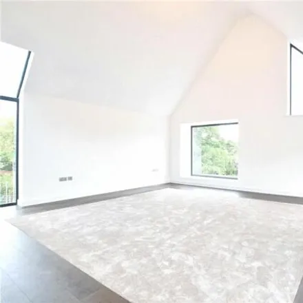 Image 5 - The Beehive, 113 Bromley Road, Colchester, CO4 3JG, United Kingdom - House for sale