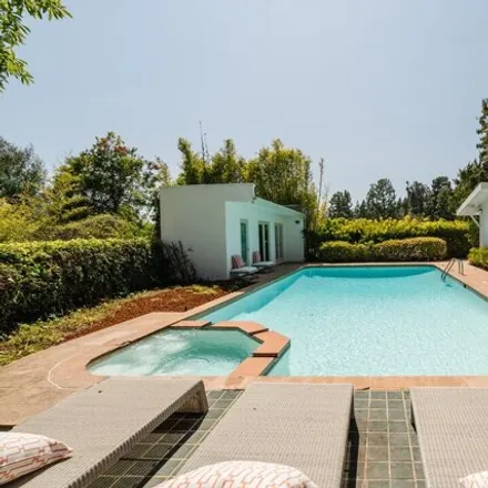 Image 2 - 1169 Eventide Place, Beverly Hills, CA 90210, USA - House for sale