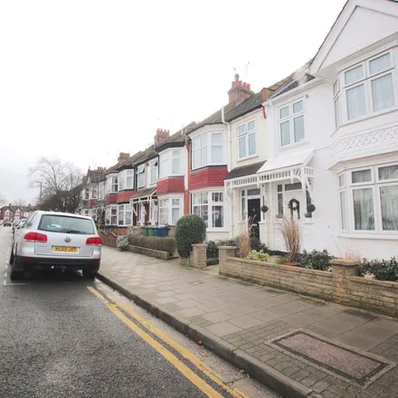 Rent this 4 bed townhouse on Sussex Road in London, HA1 4LT
