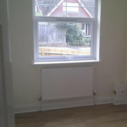 Image 7 - 60 Dunstall Avenue, Burgess Hill, RH15 8PH, United Kingdom - Room for rent