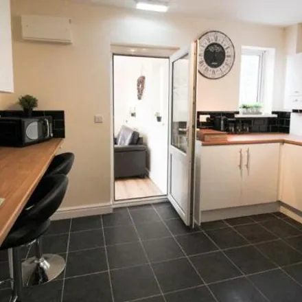 Rent this 5 bed house on Woodlands Road in Woodlands, DN6 7JX