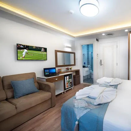 Rent this 1 bed room on Fors Hotel in Kadırga Hamamı Sokağı, 34126 Fatih