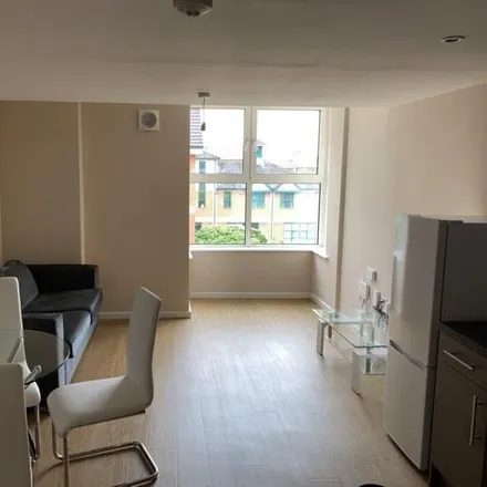 Image 3 - 18 Brindley Road, Gorse Hill, M16 9HQ, United Kingdom - Apartment for rent
