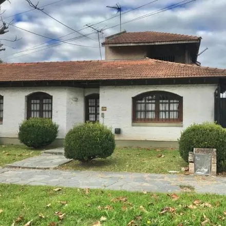 Buy this 4 bed house on República de Italia 1604 in Adrogué, Argentina